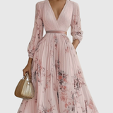 ROWELLA | ELEGANTTI PLEATATTU MAXIMEKKO