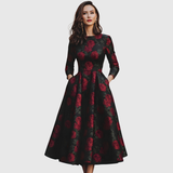 LILLA | ELEGANTTI VINTAGE A-LINJAN MAXIMEKKO KUKKAKUVIOLLA