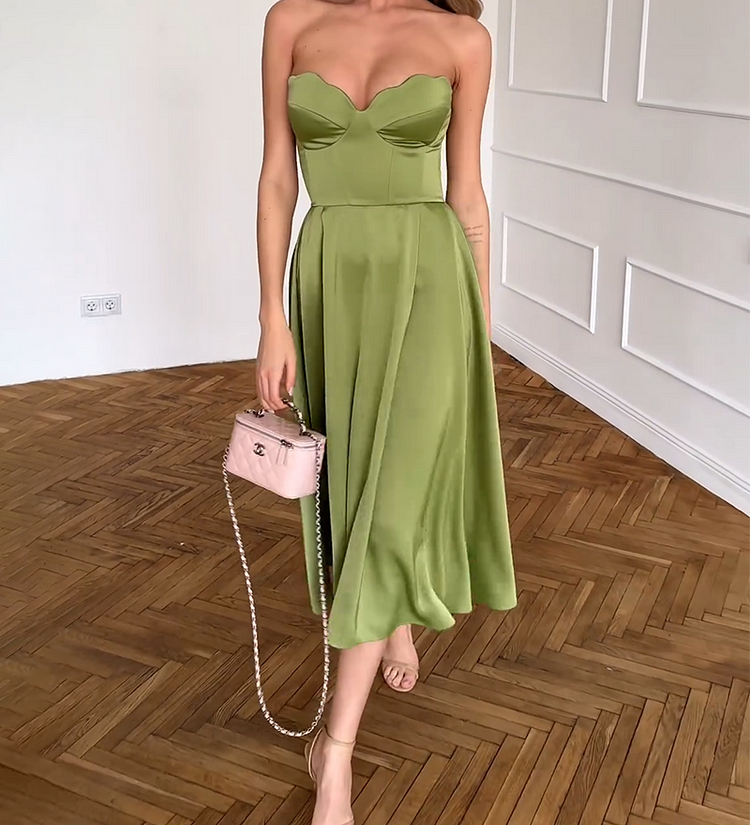 Liora | Elegantti Olkaimeton Midi Mekko