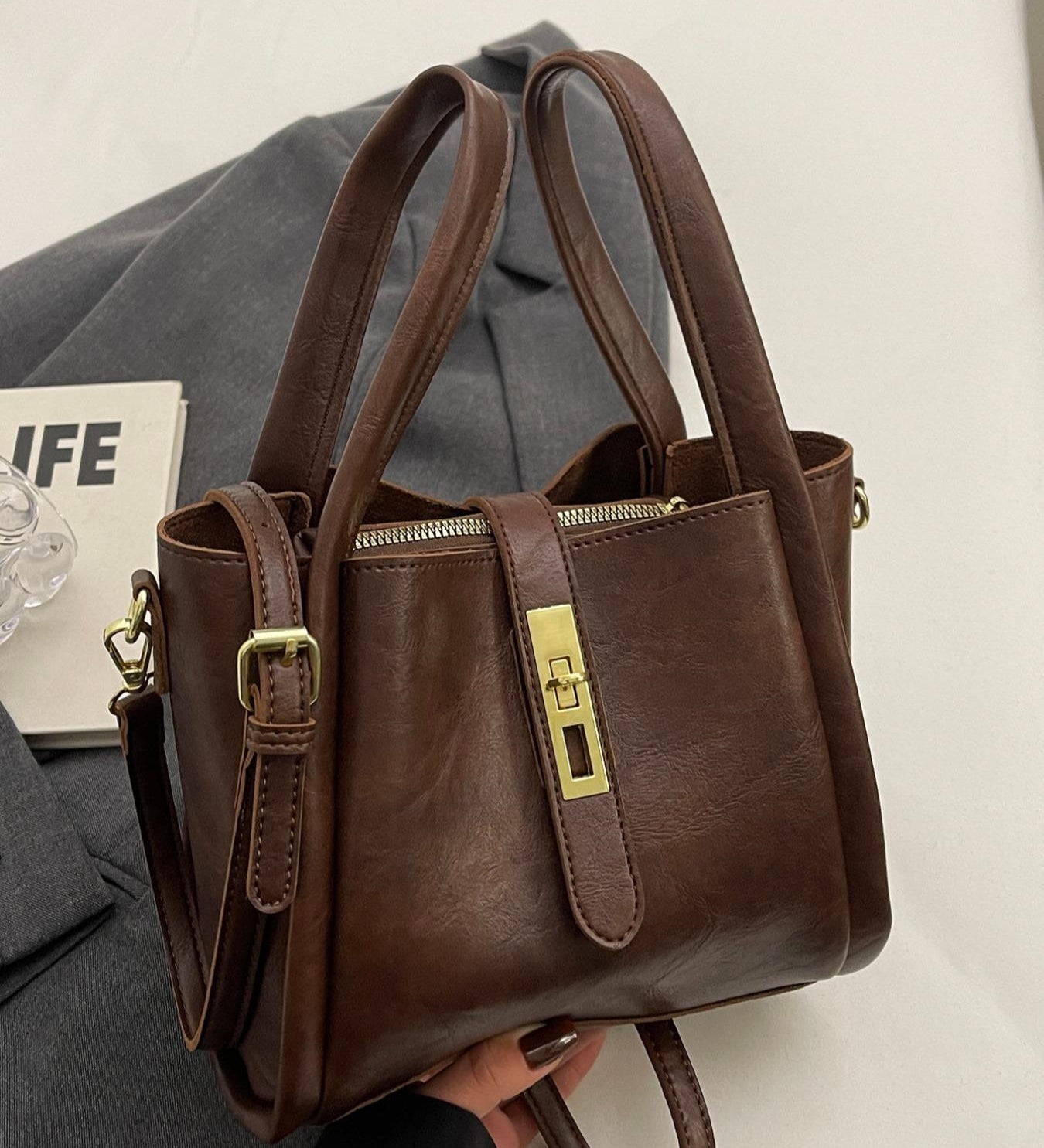 GYPSY™ - Tyylikäs Naisten Retro Muoti Olkalaukku Monikäyttöinen Ristilaukkuna