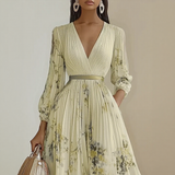 Rowella | Elegantti Pliseerattu Maxi Mekko