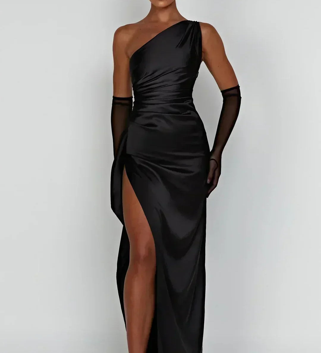 ARALUEN | DRAPE SATIN ILTAKLEIDIT