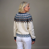 KARA | VINTAGE ISLANTILAINEN NEULE